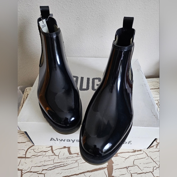 NEW Cougar 7 Firenze Black + Olive Accents Rain Boots - Picture 2 of 9